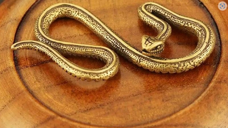 Mơ Thấy 3 Con Rắn: Giải Mã Chi Tiết Giấc Mơ Và Điềm Báo 3 Rắn - Biểu tượng đa nghĩa trong giấc mơ